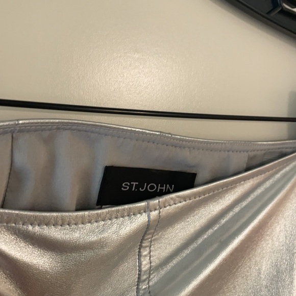 St. John metallic form fitting skirt! - Picture 2 of 3